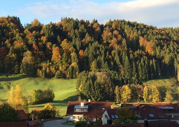 Im Landhausstil شقة